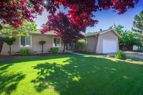 1535 Renn Ave, Clovis, CA 93611 photo 1