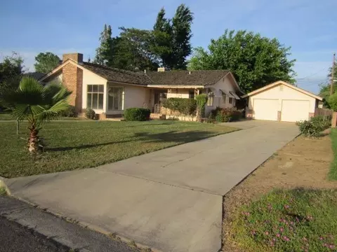413 Willis Ave, Madera, CA 93637 photo 1