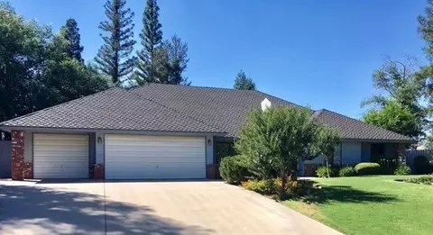 2413 San Gabriel Ave, Clovis, CA 93611 photo 1