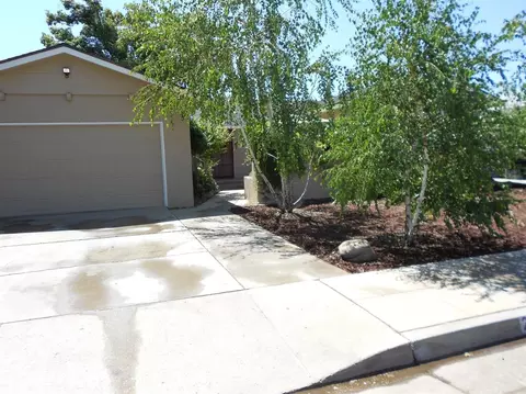 2904 Fine Ave, Clovis, CA 93612 photo 1
