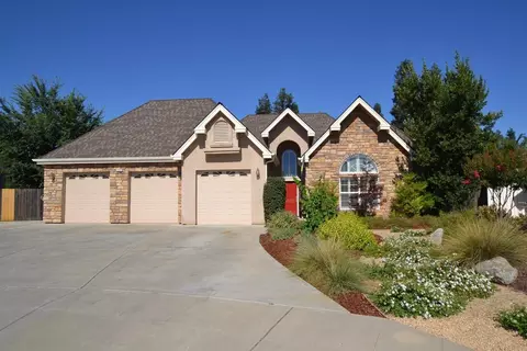 2502 Austin Ave, Clovis, CA 93611 photo 1