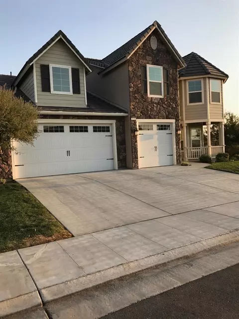 3118 Poe Ave, Clovis, CA 93619 photo 1