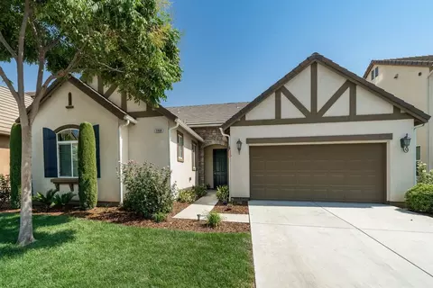 3864 Richmond Ave, Clovis, CA 93619 photo 1