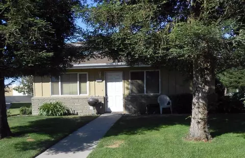 2223 Sylmar Ave #4, Clovis, CA 93612 photo 1
