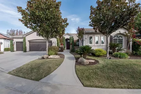 1463 N Hornet Ave, Clovis, CA 93619 photo 1