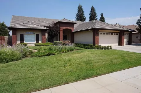 541 Houston Ave, Clovis, CA 93611 photo 1