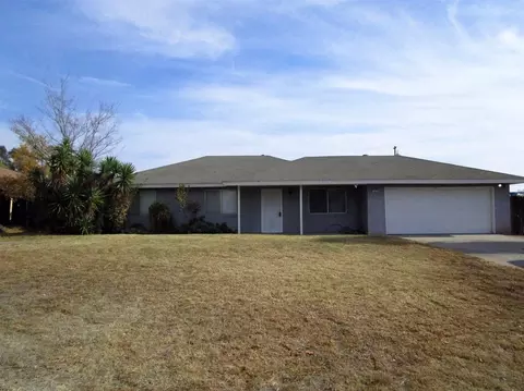 18323 El Paso Rd, Madera, CA 93638 photo 1