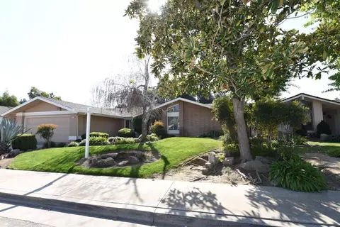 1842 Tenaya Ave, Clovis, CA 93611 photo 1