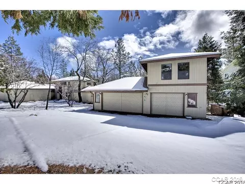 553 Forest Meadows Dr, Murphys, CA 95247 photo 2