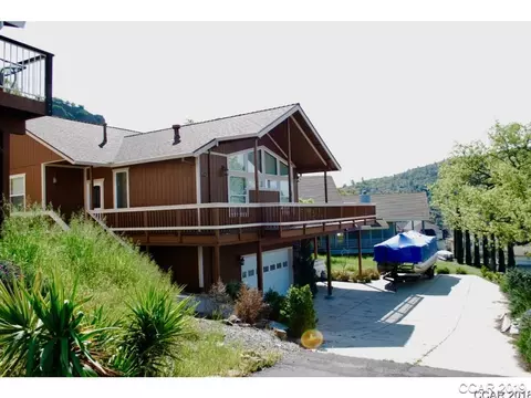 639 Poker Flat Rd, Copperopolis, CA 95228 photo 2