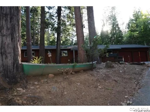 2857 Quartz Dr, Arnold, CA 95223 photo 2
