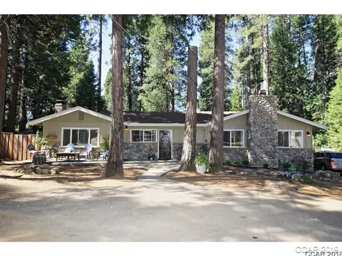 2393 Rawhide Dr, Arnold, CA 95223 photo 2