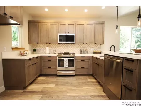 103 Fairway Village Ct, Murphys, CA 95247 photo 5