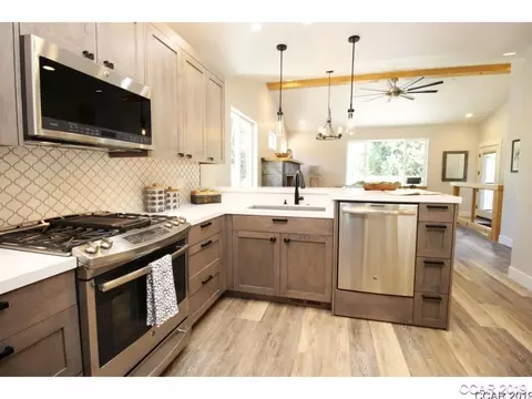 103 Fairway Village Ct, Murphys, CA 95247 photo 6