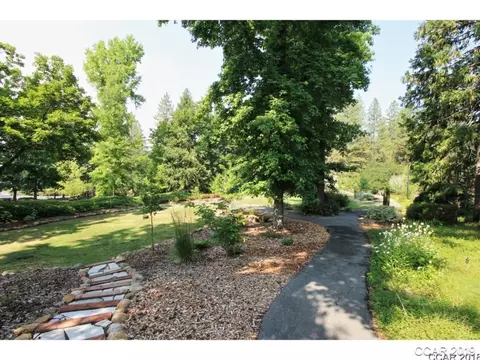 103 Fairway Village Ct, Murphys, CA 95247 photo 36