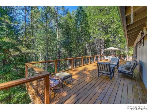 3000 Dalmatia Dr, Arnold, CA 95223 photo 2