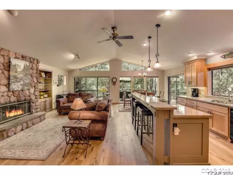 1826 Sandalwood Dr, Murphys, CA 95247 photo 4