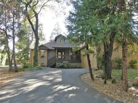 814 Larkspur, Murphys, CA 95247 photo 1