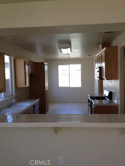 561 Howell Rd, Chowchilla, CA 93610 photo 3