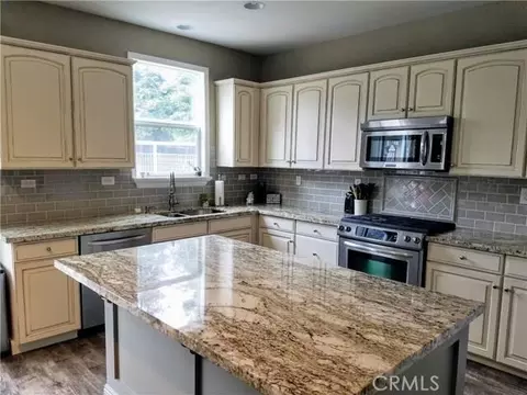 332 Larkin Ave, Chowchilla, CA 93610 photo 22