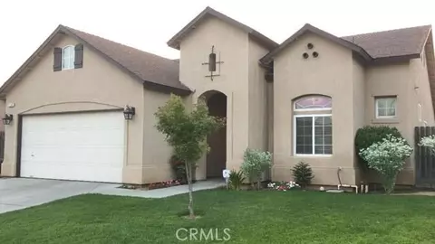 1108 S Berry Dr, Madera, CA 93637 photo 1