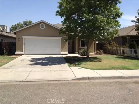 75 Wallace Ave, Madera, CA 93638 photo 1