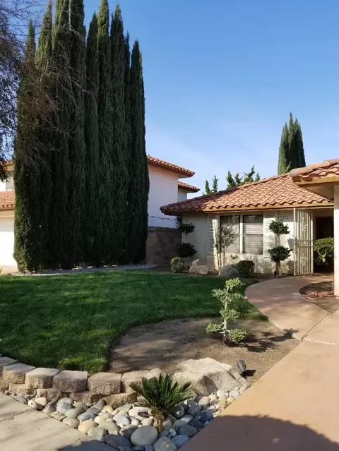 2533 Meadowrest Way, Madera, CA 93637 photo 1