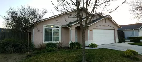 621 Gloria Ave, Sanger, CA 93657 photo 1
