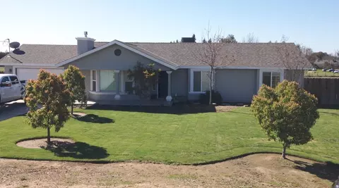 35194 John Albert Dr, Madera, CA 93636 photo 1