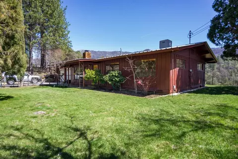 32951 De Na Ln, North Fork, CA 93643 photo 1