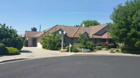 44 N Bush Ave, Clovis, CA 93612 photo 1