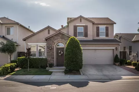 1968 N Tuscany Ln, Clovis, CA 93619 photo 1