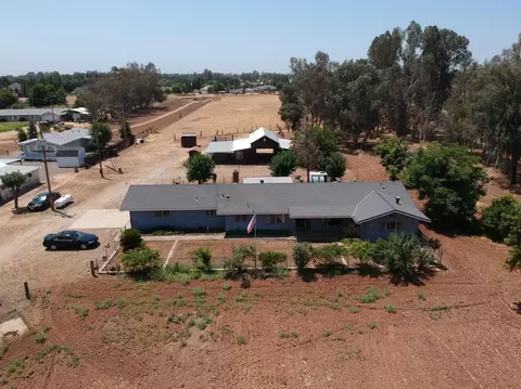 11731 E Shields Ave, Sanger, CA 93657 photo 1