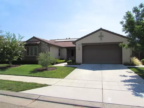 1367 Whiteash Ave, Clovis, CA 93619 photo 1