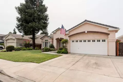 2544 Twain Ave, Clovis, CA 93611 photo 1
