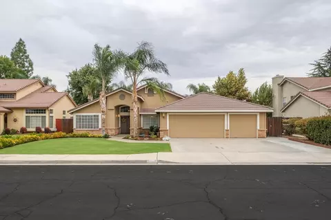 2569 Beverly Ave, Clovis, CA 93611 photo 1