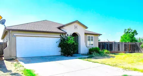 1132 Laguna Way, Madera, CA 93638 photo 1