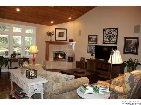 2512 Grenoble, Arnold, CA 95223 photo 5