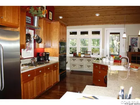 2512 Grenoble, Arnold, CA 95223 photo 7