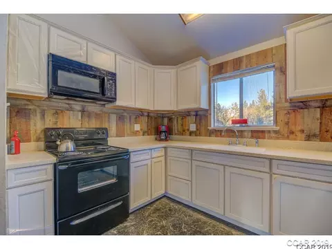 5563 Eagle Vw, Mountain Ranch, CA 95246 photo 4