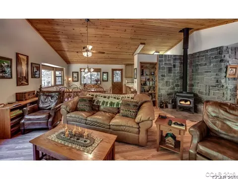 1053 Fairway Ct, Murphys, CA 95247 photo 3