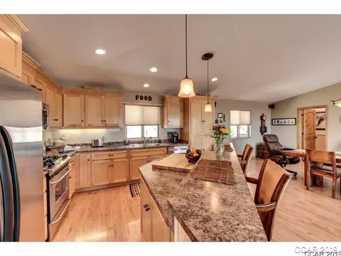 1102 Laurel, Murphys, CA 95247 photo 12