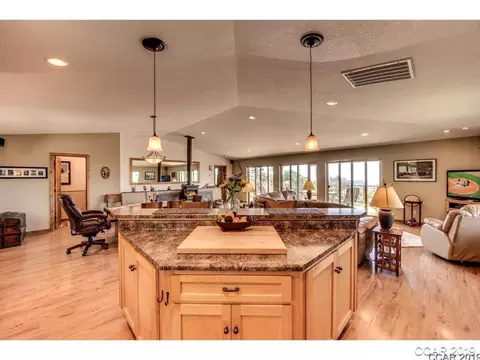 1102 Laurel, Murphys, CA 95247 photo 11