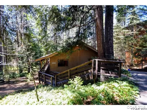506 Mauna Kea Dr, Arnold, CA 95223 photo 5