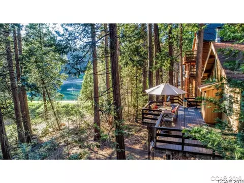 506 Mauna Kea Dr, Arnold, CA 95223 photo 1