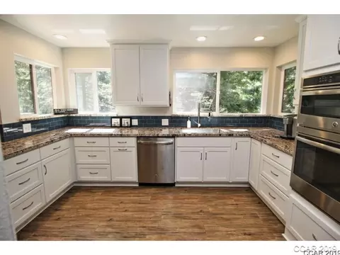 1227 Spring Valley Way, Arnold, CA 95223 photo 10