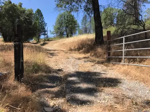 6190 Starlight Ln, Mountain Ranch, CA 95246 photo 1