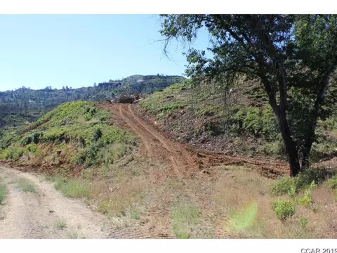 5856 Eagle Vw, Mountain Ranch, CA 95246 photo 2