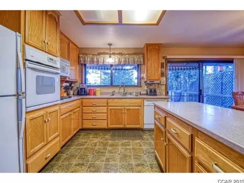 2056 Kit Carson Cir, Arnold, CA 95223 photo 9