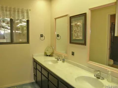 895 Meadow Dr, Arnold, CA 95223 photo 18